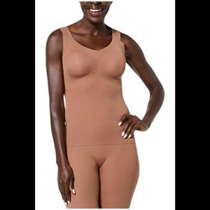 Rhonda Shear Women's Butter Knit Tank Top with Built-in Bra Mahogany - Regular